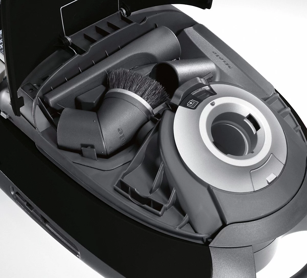 جاروبرقی میله C2