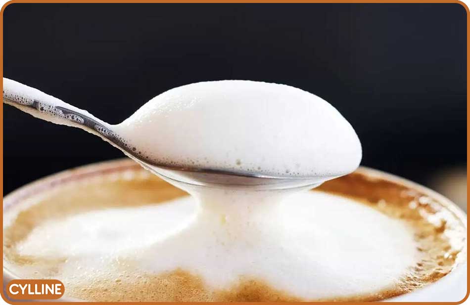 نحوه تهیه فوم شیر برای قهوه