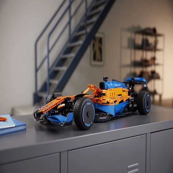 لگو سری تکنیک مدل McLaren Formula 1 Race Car کد 42141